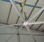 À vitesse réduite à fort débit silencieux industriel de fan de plafond de l'économie d'énergie 2500mm grand pour l'usine